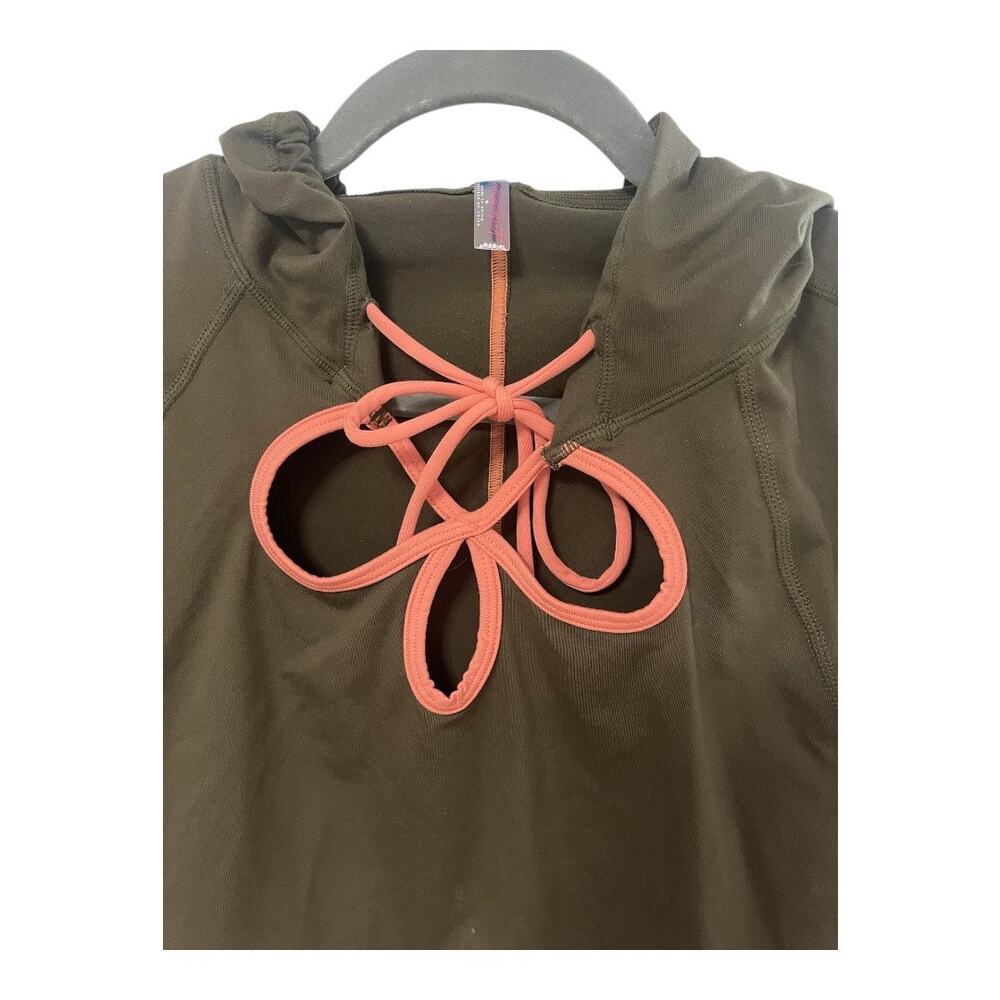 Free People Movement Hoodie Cropped Top Long Sleeve Athleisure Outdoors Spring M - Picture 5 of 9